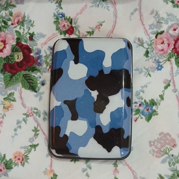 Other - ♡Blue and Black Camouflage Business Card Case♡